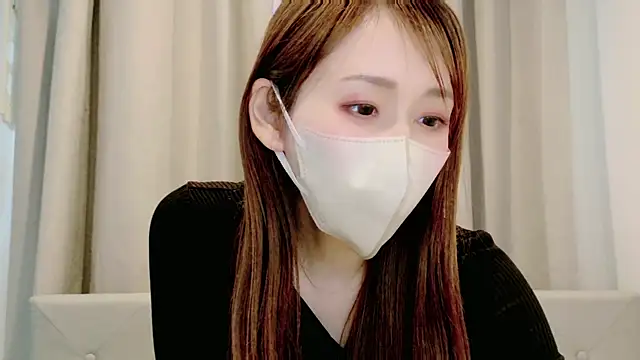 momoka  o0 online show from 9, 5, 2026