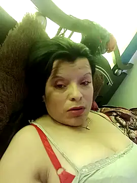 Samantha Kieran online show from 30, 4, 2026
