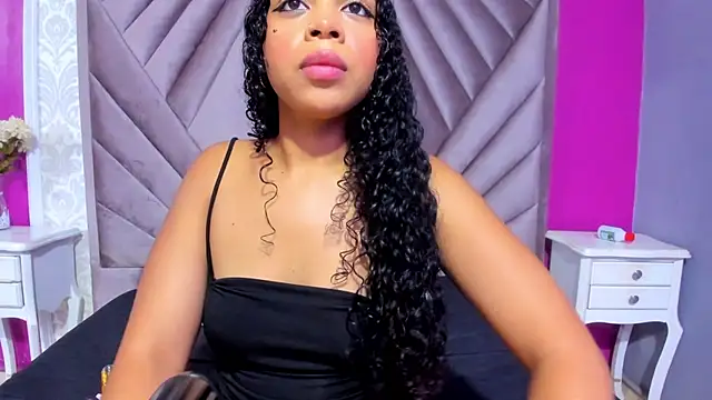 May Lovers online show from 4, 8, 2026