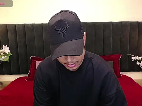 Snapshot of noah_oliver1 chatting on 2, 5, 2026 noah oliver1 online show from 2, 5, 2026