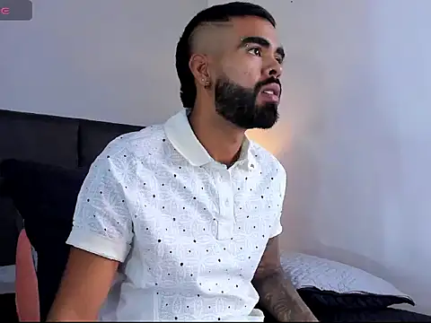  kameron9811 online show from 14, 5, 2026