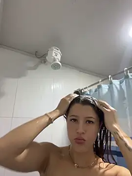 Snapshot of Ally_sunnn chatting on 30, 5, 2026 Ally sunnn online show from 30, 5, 2026