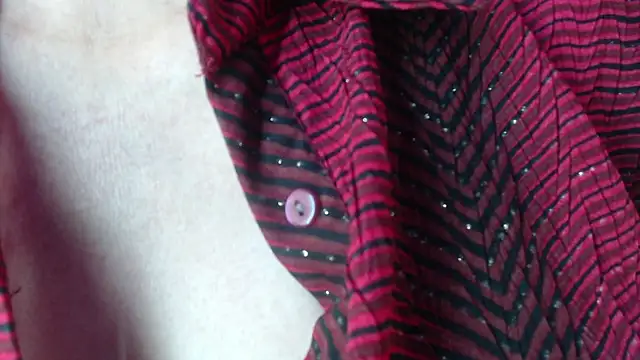 Iris Foster  online show from 29, 4, 2026