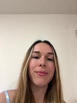 Naomi-Smile online show from 28, 4, 2026