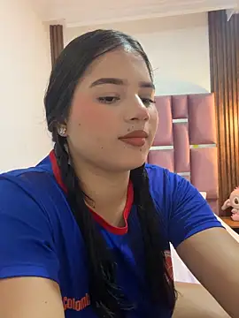 Snapshot of Mulan_rousse chatting on 18, 6, 2026 Mulan rousse online show from 18, 6, 2026