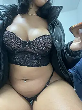 Snapshot of Serena777- chatting on 16, 7, 2026 Serena777- online show from 16, 7, 2026