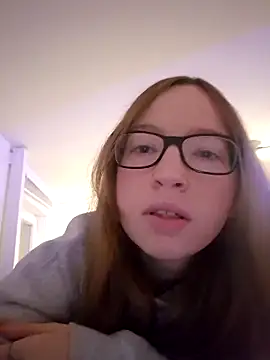 Freaky-Doll online show from 11, 5, 2026