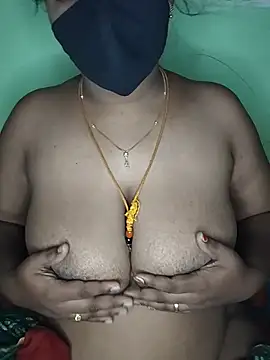 Snapshot of tamil_butterfly chatting on 18, 6, 2026 tamil butterfly online show from 18, 6, 2026