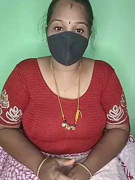 Snapshot of tamil_butterfly chatting on 7, 7, 2026 tamil butterfly online show from 7, 7, 2026