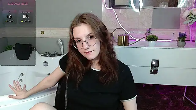 iMagdaLunna online show from 17, 5, 2026