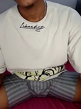 Lil black009 online show from 3, 5, 2026