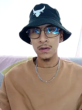 Lil black009 online show from 6, 7, 2026