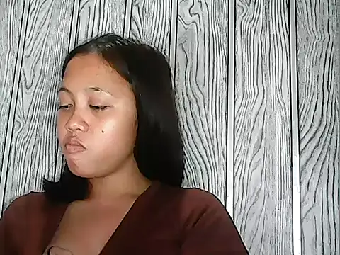 Yours AsianPinayGirl18 online show from 25, 7, 2026