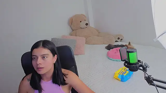 Snapshot of valerihouse_ chatting on 11, 7, 2026 valerihouse online show from 11, 7, 2026
