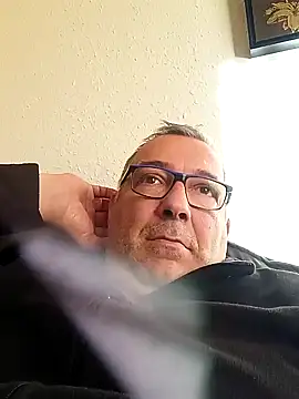 Snapshot of Soloyan chatting on 25, 12, 2024 Soloyan online show from 25, 12, 2024