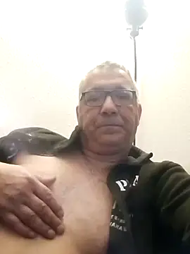 Snapshot of Soloyan chatting on 10, 1, 2025 Soloyan online show from 10, 1, 2025