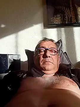 Snapshot of Soloyan chatting on 17, 1, 2025 Soloyan online show from 17, 1, 2025