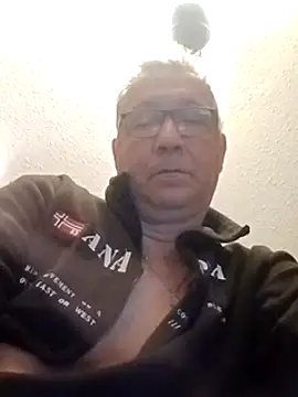 Snapshot of Soloyan chatting on 19, 1, 2025 Soloyan online show from 19, 1, 2025