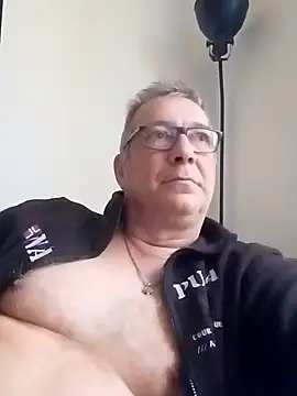 Snapshot of Soloyan chatting on 22, 1, 2025 Soloyan online show from 22, 1, 2025
