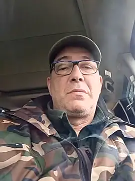 Snapshot of Soloyan chatting on 19, 3, 2025 Soloyan online show from 19, 3, 2025