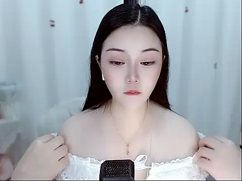 Amy-cnbaby online show from 13, 5, 2026