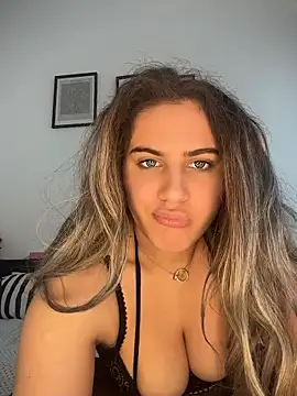 SensualQueenX online show from 14, 5, 2026
