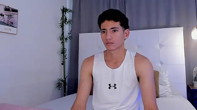 Snapshot of Alejo-and-Thiago chatting on 27, 5, 2026 Alejo-and-Thiago online show from 27, 5, 2026