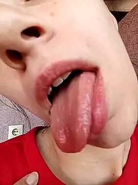 TinaMina online show from 4, 5, 2026