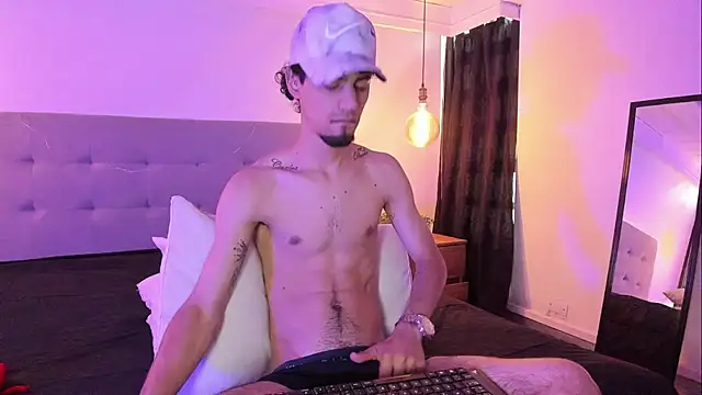 MichaelEvanss  online show from 14, 6, 2026