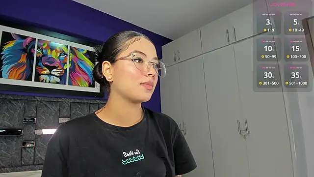 Snapshot of jade_lov chatting on 13, 5, 2026 jade lov online show from 13, 5, 2026