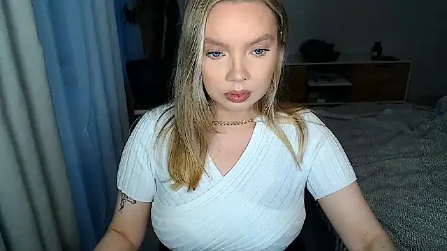 Snapshot of PolinaXXXXXJones chatting on 1, 6, 2026 PolinaXXXXXJones online show from 1, 6, 2026