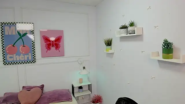 Sharon Adamss online show from 17, 7, 2026
