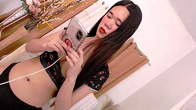 Snapshot of Urfantasydixsonch chatting on 9, 7, 2026 Urfantasydixsonch online show from 9, 7, 2026