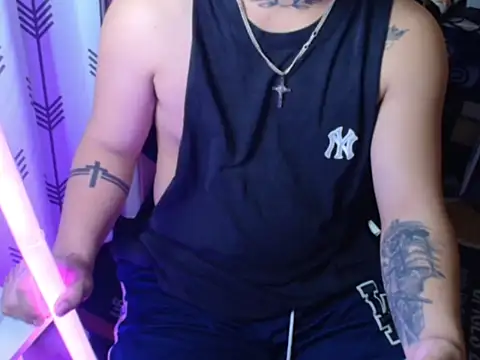 Ashtonfuckingboi online show from 22, 7, 2026