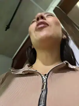 Snapshot of Julieth_ec chatting on 31, 7, 2026 Julieth ec online show from 31, 7, 2026