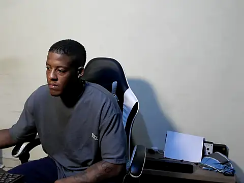 Privadeathletex online show from 14, 5, 2026