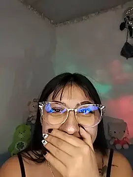 Kiara Mirage online show from 19, 5, 2026