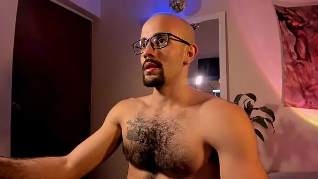 LarryGarzon online show from 24, 7, 2026