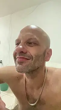 french solo X online show from 8, 5, 2026