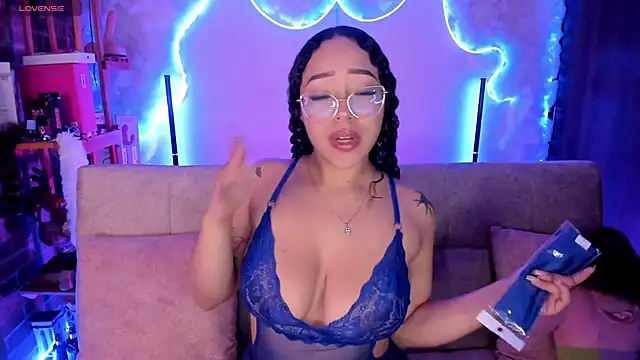 Snapshot of liz_martins1 chatting on 3, 6, 2026 liz martins1 online show from 3, 6, 2026