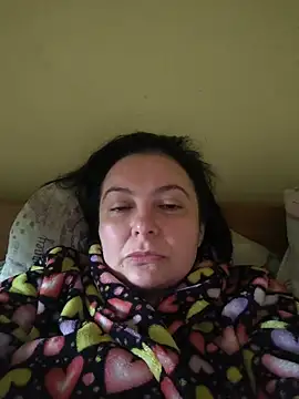 EmmaEmmy40 online show from 10, 5, 2026