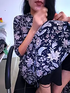 Snapshot of zoya_baby_ chatting on 1, 6, 2026 zoya baby online show from 1, 6, 2026