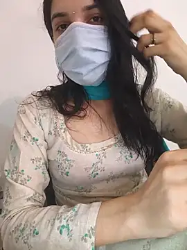 Snapshot of zoya_baby_ chatting on 4, 6, 2026 zoya baby online show from 4, 6, 2026