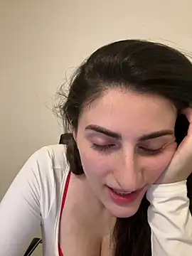 Snapshot of OliviaBaby- chatting on 13, 5, 2026 OliviaBaby- online show from 13, 5, 2026