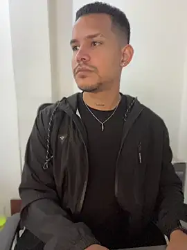 angel silva  online show from 30, 6, 2026