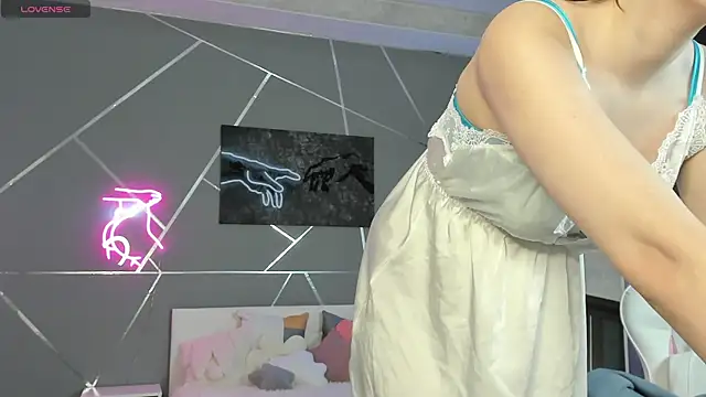 vanila girl online show from 13, 5, 2026