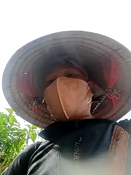 YeuAnhbigcock online show from 28, 6, 2026