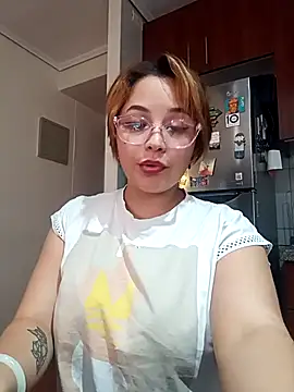 Snapshot of LilithAmaya2018 chatting on 9, 5, 2026 LilithAmaya2018 online show from 9, 5, 2026