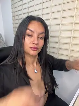 Ameliia Morgan online show from 15, 5, 2026