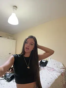 Snapshot of AriaRosse_ chatting on 8, 5, 2026 AriaRosse online show from 8, 5, 2026